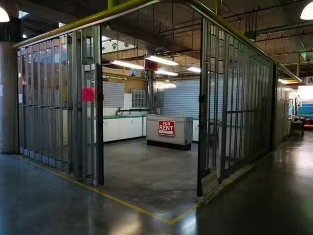 Deal! Retail for lease in Richmond, Richmond, 1350 8260 Westmi.