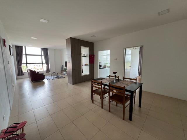 Cheap Roxy apartment 3rd miles 3 bedroom 1180 sqft fully furnishe