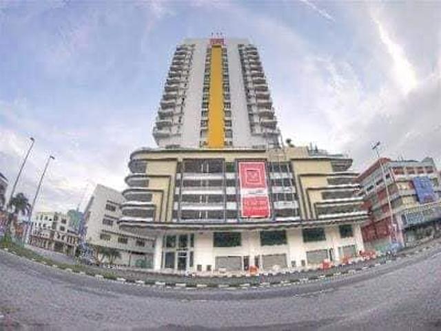 Cheap Sale Freehold High Floor Majestic Condo