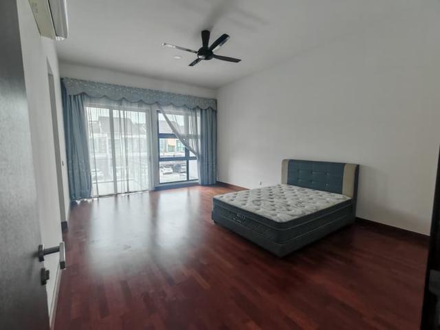 Cheaper rental in Iskandar with large size of house in Estuari Garden