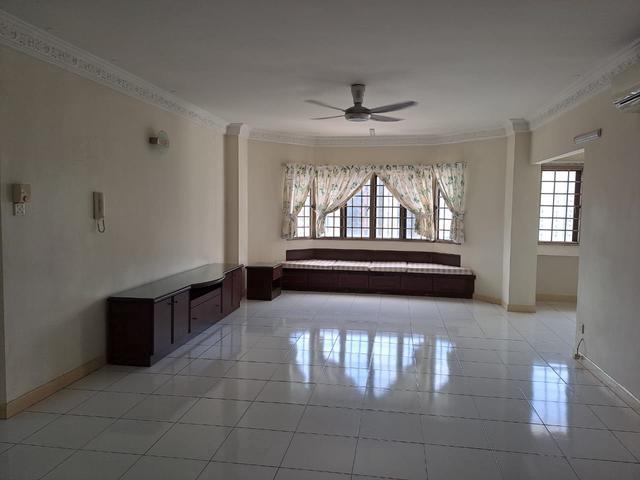 CHEAPEST 1550 SQFT Angkupuri Condominium Mont Kiara FOR SALE