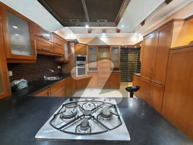 Cheapest 1.5 Kanal Old House With Beautiful Lawn NFC Society Valencia Housing Society