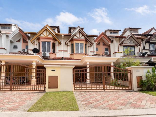CHEAPEST 2 Storey Terrace Taman Bukit Subang Spektrum U16 Denai Alam