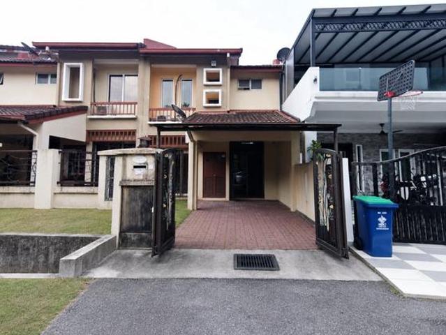 CHEAPEST 2 Storey Terrace Taman Pinggiran USJ 2 Subang Jaya Freehol