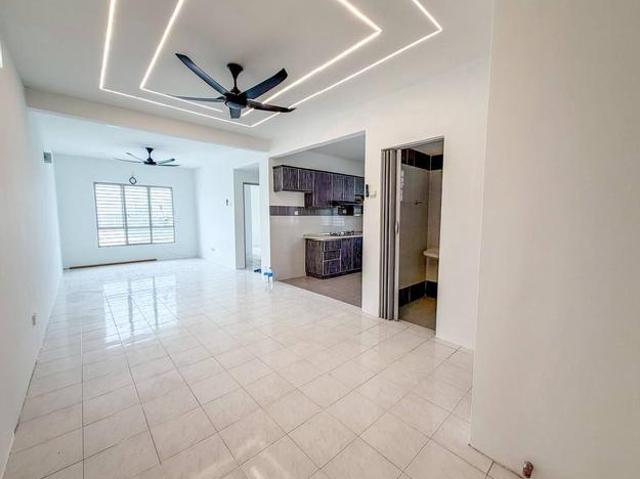 CHEAPEST 2PARKING Villa Tropika Apartment Sungai Tangkas Kajang Bangi