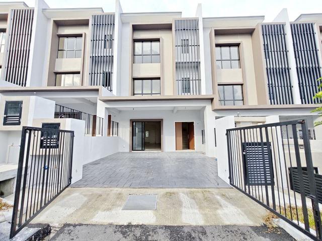 CHEAPEST 3 Storey Terrace Nassim Heights Ukay Bestari Ampang