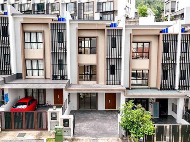 CHEAPEST 3Storey Terrace Nassim Height Ukay Bistari Ampang