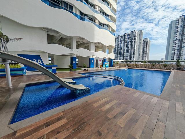 Cheapest the wave residence at Kota syahbandar 2 bedrooms unit