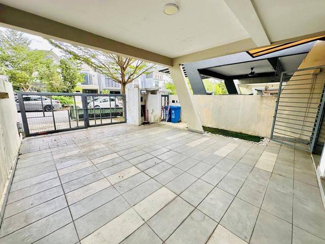 CHEAPEST UNIT LAMAN GLENMARIE DOUBLE STOREY TERRACE Shah Alam