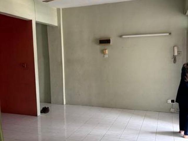 CHEAPEST Villa Kejora 750sf Basic Renovation 1 CarPark PISA FTZ