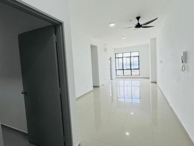 Cheapest and New Condo 3 Room 3 Bath 2 Parking Only