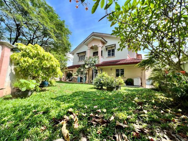 Cheapest Corner Lot Freehold 2 storeys House No 88 Puchong Tekali