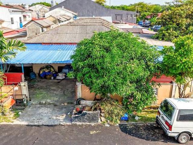 CHEAPEST CORNER LOT Single Storey Terrace Seksyen 17 Shah Alam