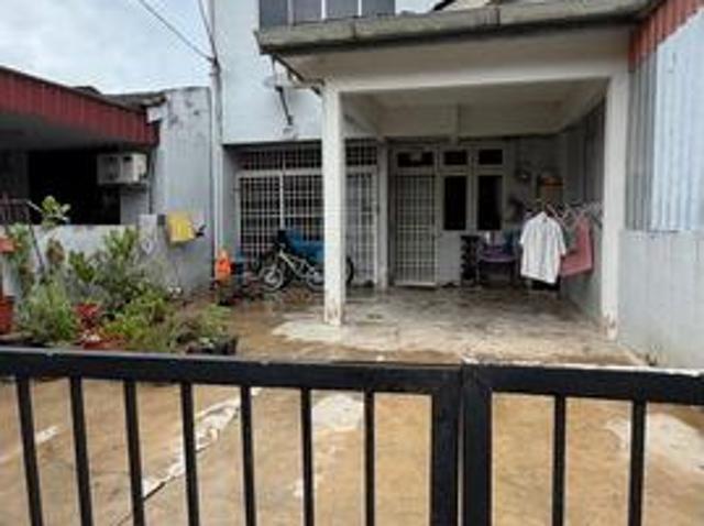 Cheapest Double Storey In Taman Kemuning RM360K Only