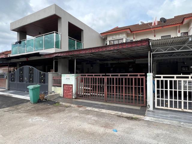 CHEAPEST Double Storey Teracce Bandar Puteri Klang House For Sale