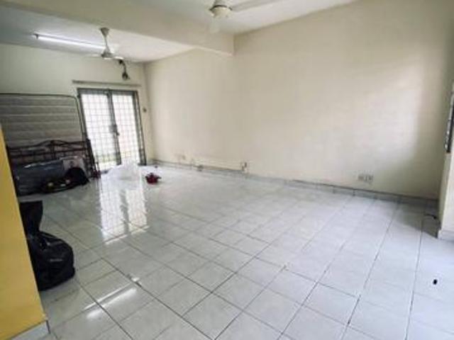 CHEAPEST Double Storey Terrace Taman Amanputra Puchong