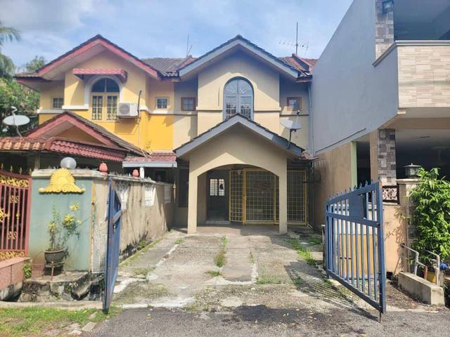 CHEAPEST Double Storey Terrace TAMAN PUCHONG PERDANA Puchong