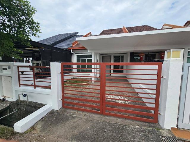 CHEAPEST FACING OPEN Klang Bandar Bukit Raja Refurbished House