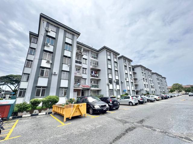 CHEAPEST FULL LOAN Apartment Goodyear Court 6 Subang Jaya