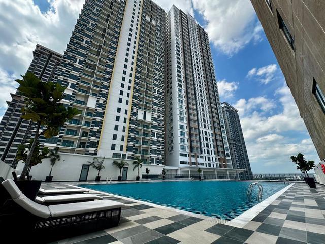 CHEAPEST High Floor Unit The Green Service Residence Kota Syahbandar