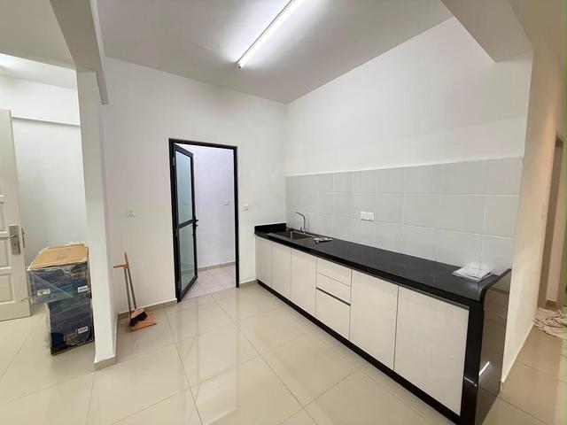 Cheapest in market Ideal Venice 3 aircon 2 cp near Gelugor USM