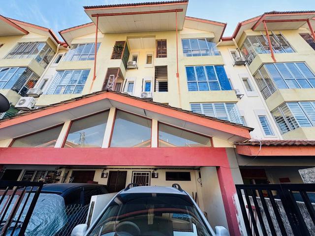 CHEAPEST LEVEL 1 Townhouse Amansiari Selayang