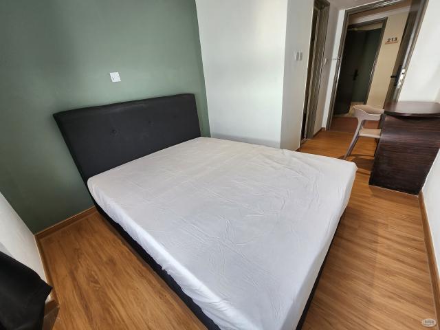 CHEAPEST MASTER ROOM WITH WINDOW AT GRAND MARIA HOTEL CHOW KIT LAST 3 ROOM ONLYYYY, WALK TO MONORAIL, SHOPPING M