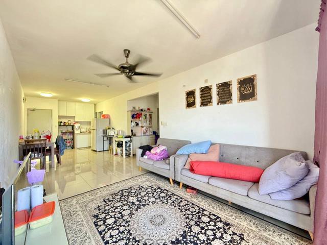 CHEAPEST NON BUMI LOT Sentrovue Service Apartment Puncak Alam