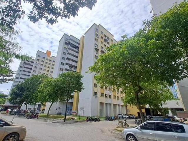 CHEAPEST Palm Court 657sf Mid Floor 3 Bedrooms Near Lotus
