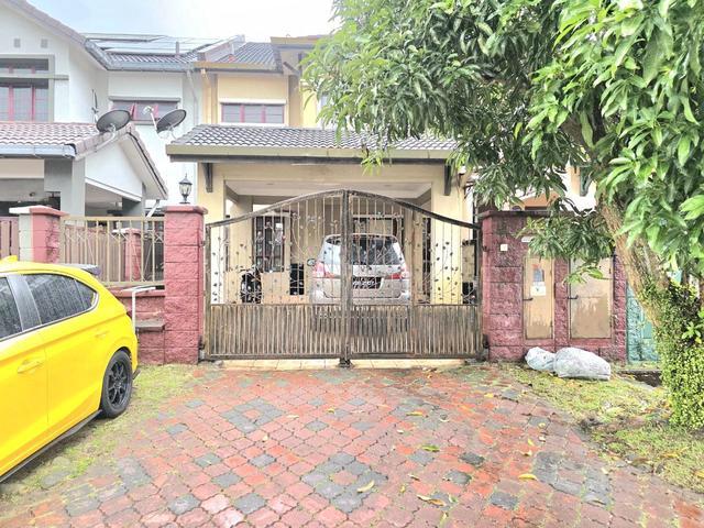 CHEAPEST PRICE 2storey Terrace House Bukit Jelutong Jalan Adang