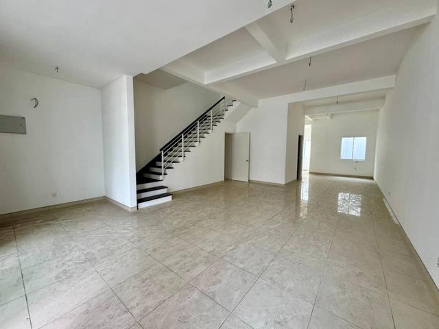 Cheapest Price ALMA Jasa Intan 2storey Terrace For Sale Dual Balcony
