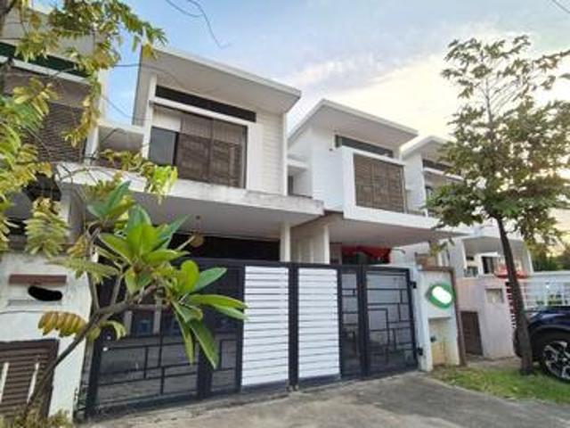Cheapest RENO 2 Storey Terrace Avani Bandar Bukit Raja Klang 22X75
