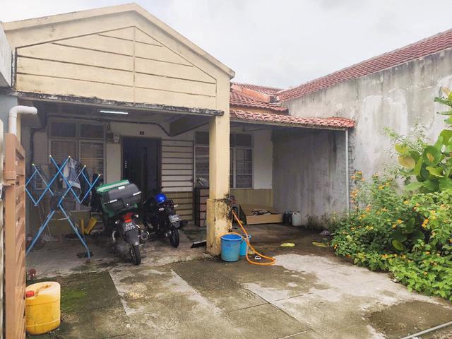 CHEAPEST RENOVATED 1 Storey Taman Pinggiran Cyber Cyberjaya
