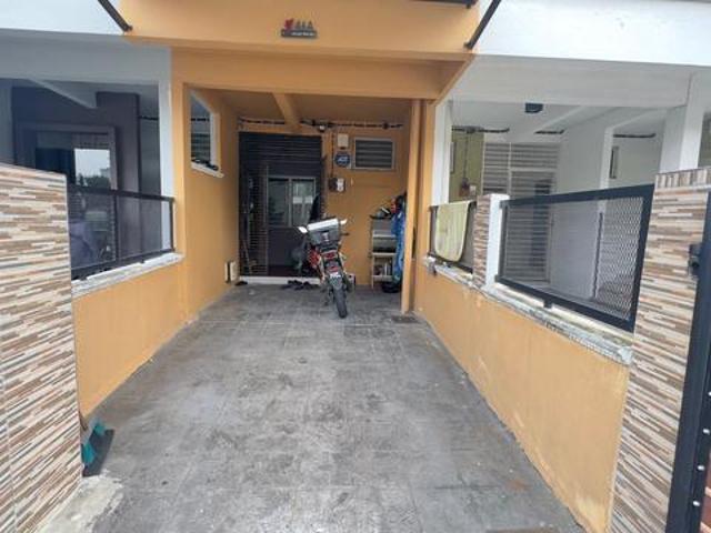 Cheapest Renovated 2Sty Terrace Townhouse SP4 Bdr Saujana Putra