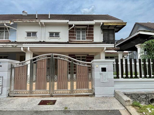 CHEAPEST RENOVATED Double Storey Semi D Laman 2 Bandar Seri Putra