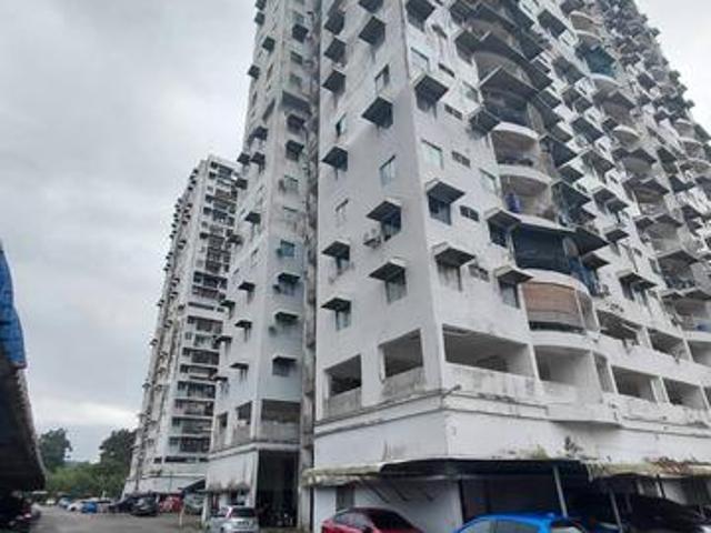 CHEAPEST Saujana Heights 495sf Mid Floor 2 Bedrooms Teluk Kumbar