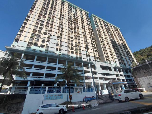 CHEAPEST Sri Ivory Apartment 700sf 1 Carpark Strategic Location