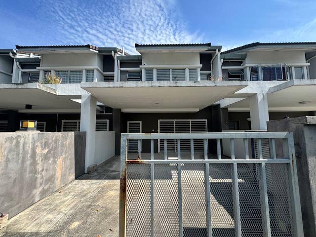 CHEAPESTDouble Storey Terrace Acacia Serene Height Bangi Semenyih