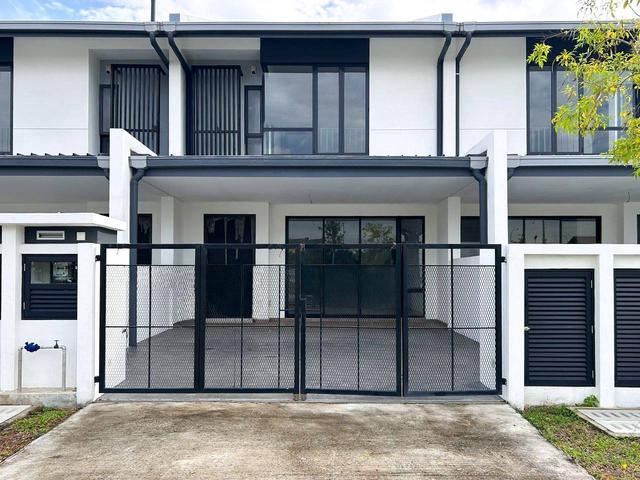 CHEAPESTFACING OPEN Double Storey Nadira 3 Bandar Bukit Raja Klang