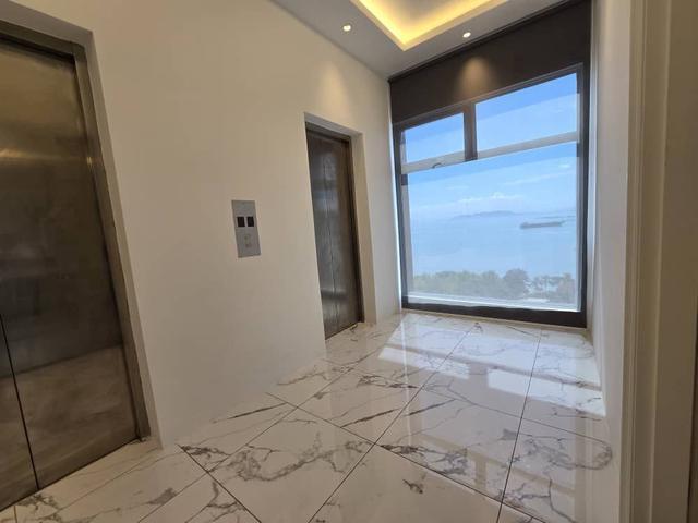 CHEAPESTQuayWest Tower A Direct seaview private liftkey on hand