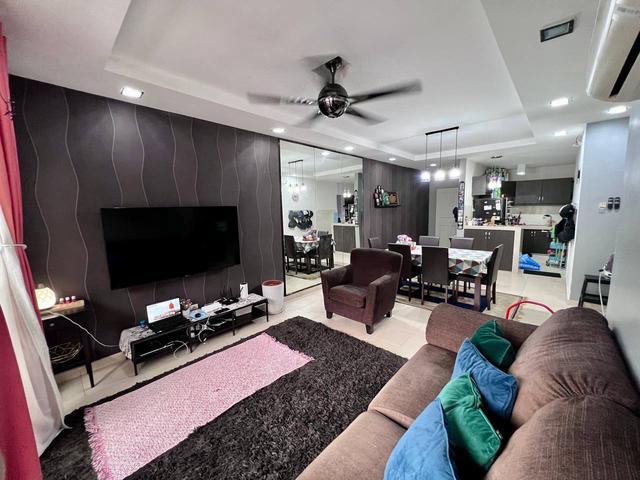 CHEAPRENOVATEDCANTIK Semarak Condominium Taman Raintree Batu Caves