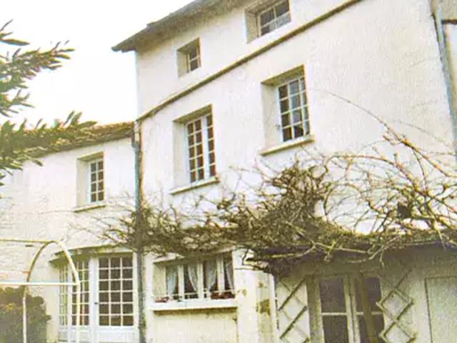 Chef Boutonne 79110 Achat / Vente maison 8 pièces t8