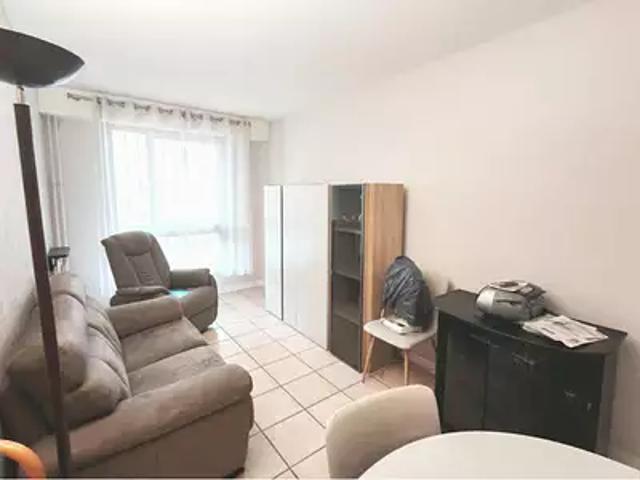 Chelles 77500 Achat / Vente appartement 2 pièces t2 cave