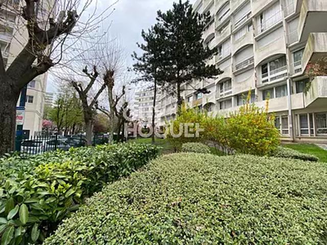 Chelles 77500 Achat / Vente appartement 4 pièces t4 au dernier étage cave