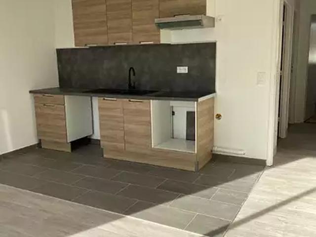Chelles 77500 Location appartement 3 pièces t3 parking