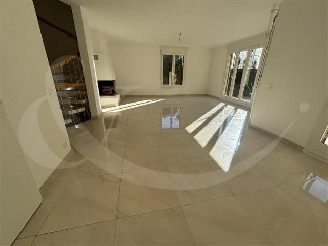 Chem. des Troiselles 36, Charming villa with garden