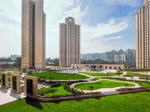 Hiranandani Maitri Park Phase 1,Chembur 2 BHK Apartment For Sale Mumbai