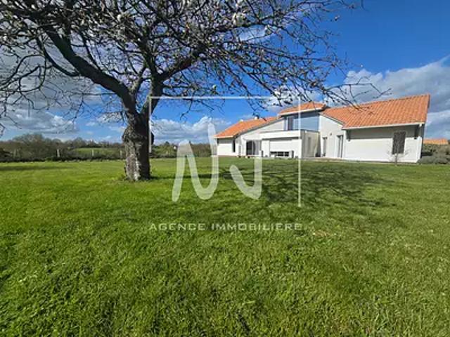 Chemillé 49120 Achat / Vente maison 6 pièces t6 terrasse