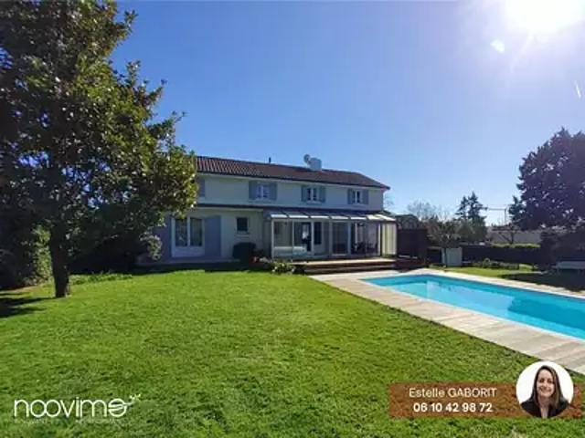 Chemillé en Anjou 49120 Achat / Vente maison 9 pièces t9 piscine jardin