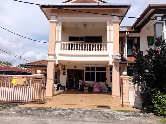 Cheng Perdana 2 Storey Corner Lot